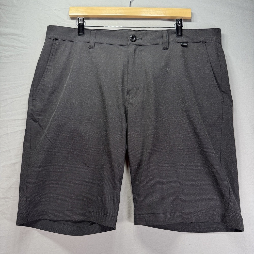 Travis Mathew Golf Shorts Mens 38 Waist Black Pockets Stretch Performance Active